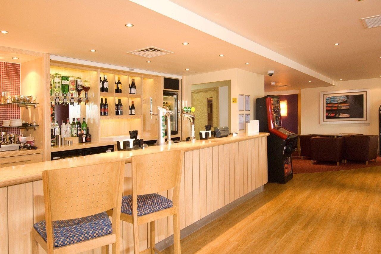 Premier Inn Cambridge Girton  Eksteriør bilde