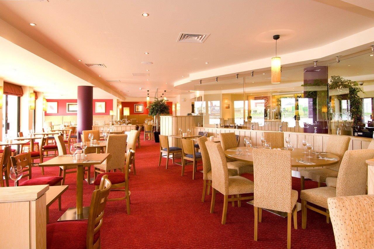 Premier Inn Cambridge Girton  Eksteriør bilde