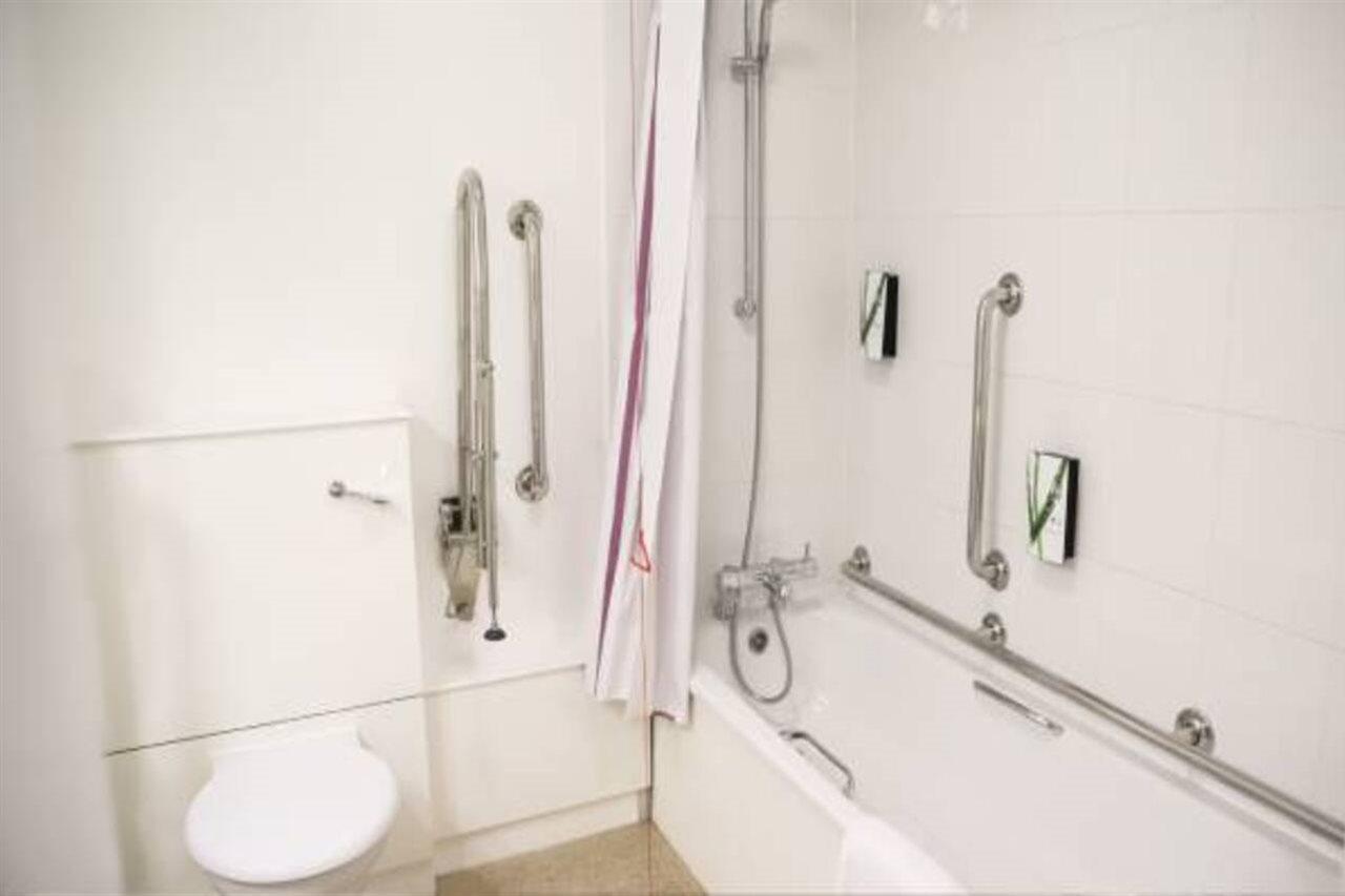 Premier Inn Cambridge Girton  Eksteriør bilde