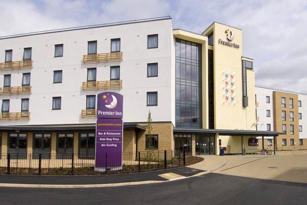 Premier Inn Cambridge Girton  Eksteriør bilde