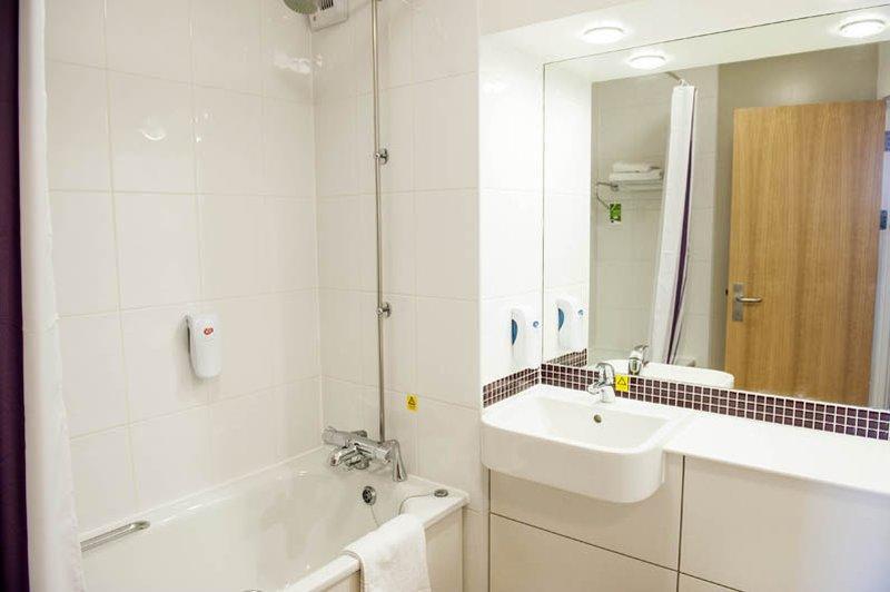 Premier Inn Cambridge Girton  Eksteriør bilde